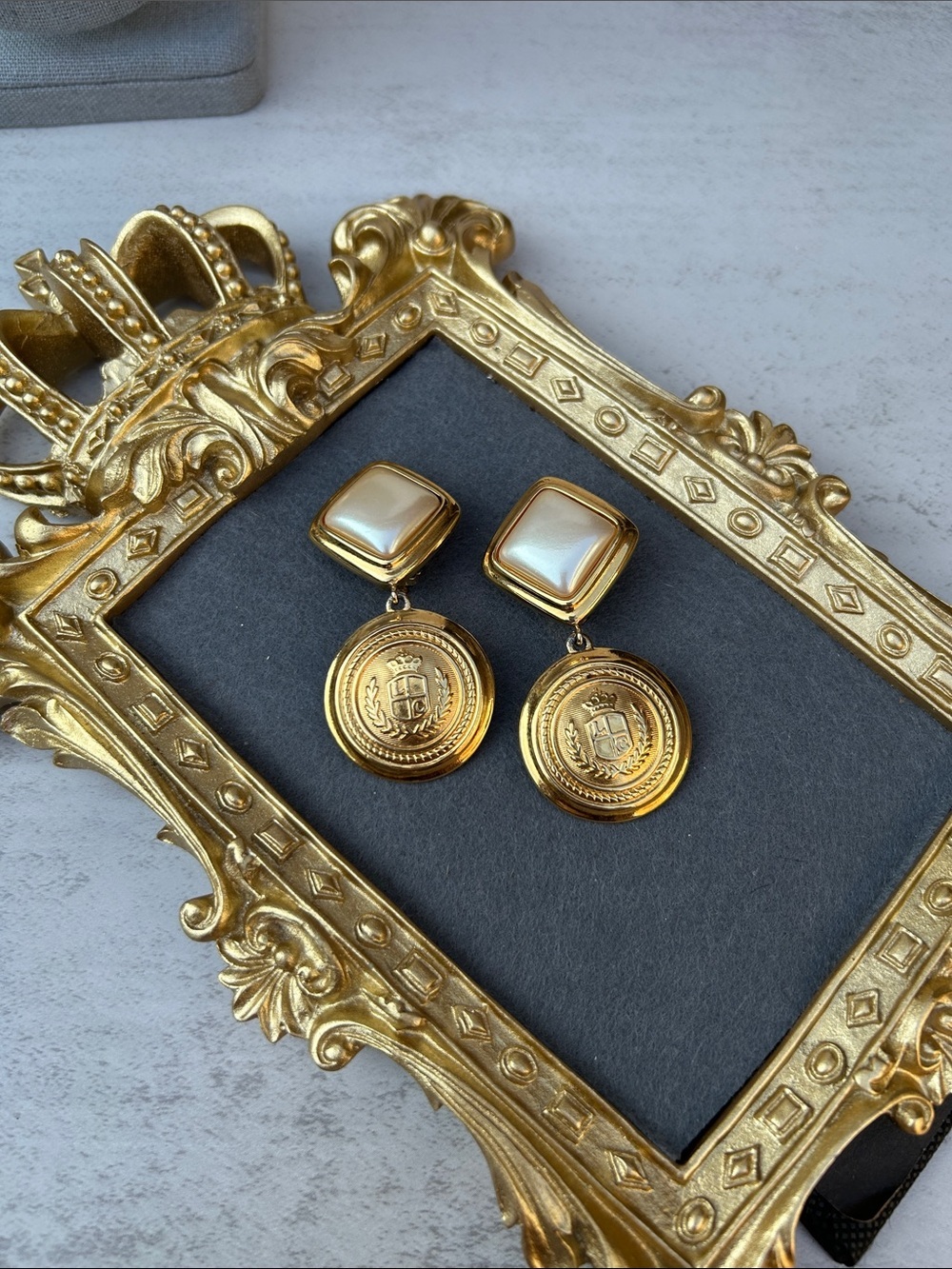 Vintage Liz Claiborne Gold Drop Earrings with Ivory Accent